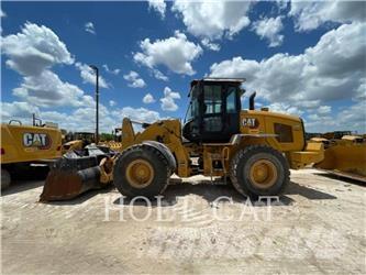 CAT 938M QC Фронтальні навантажувачі