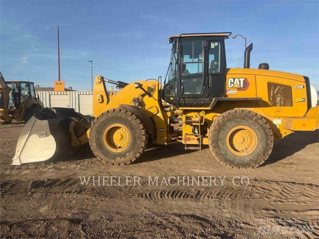 CAT 938M QC Фронтальні навантажувачі