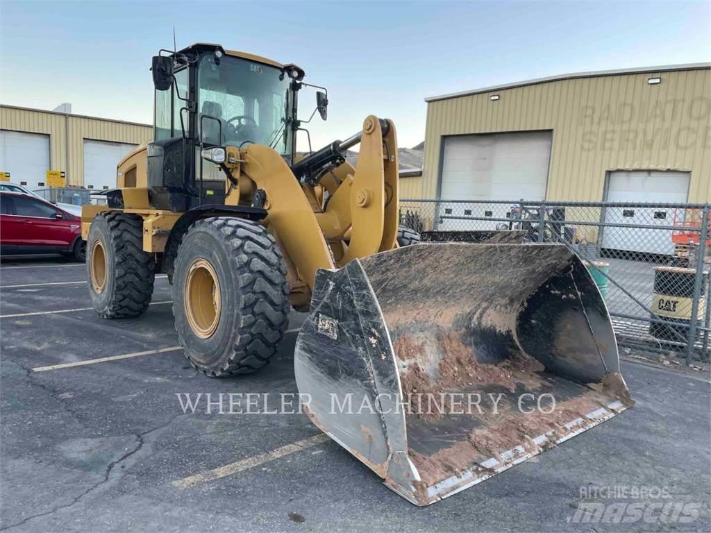 CAT 938M QC Фронтальні навантажувачі