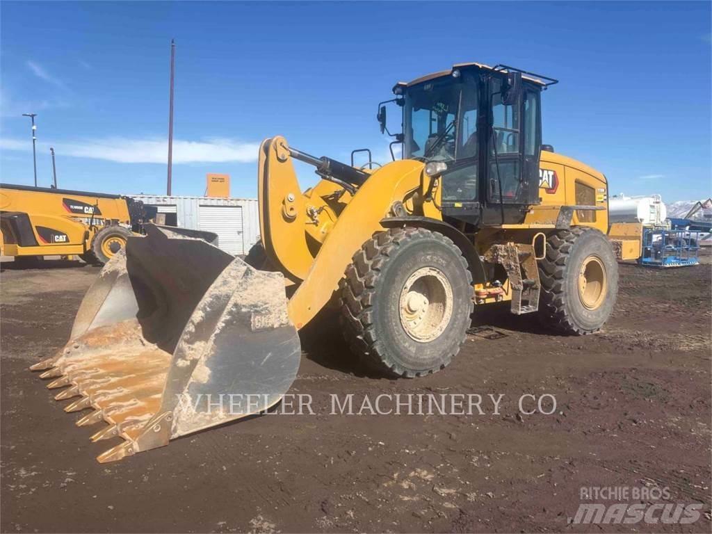 CAT 938M QC Фронтальні навантажувачі