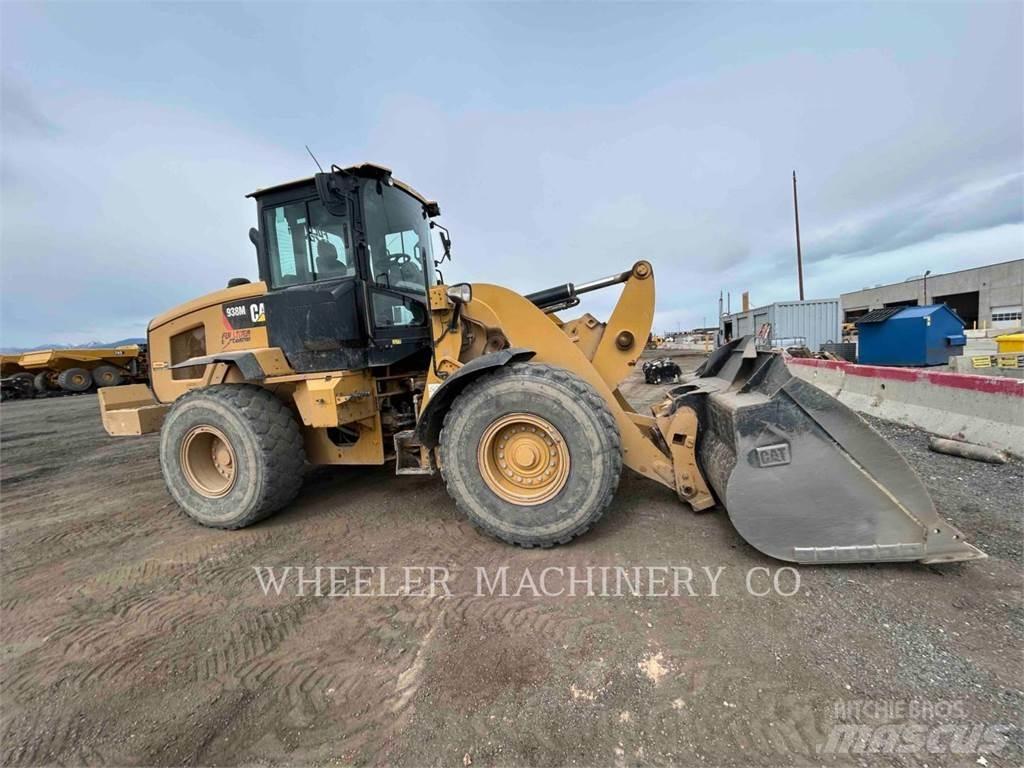 CAT 938M QC Фронтальні навантажувачі