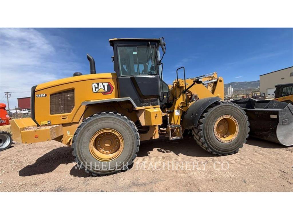 CAT 938M QC Фронтальні навантажувачі