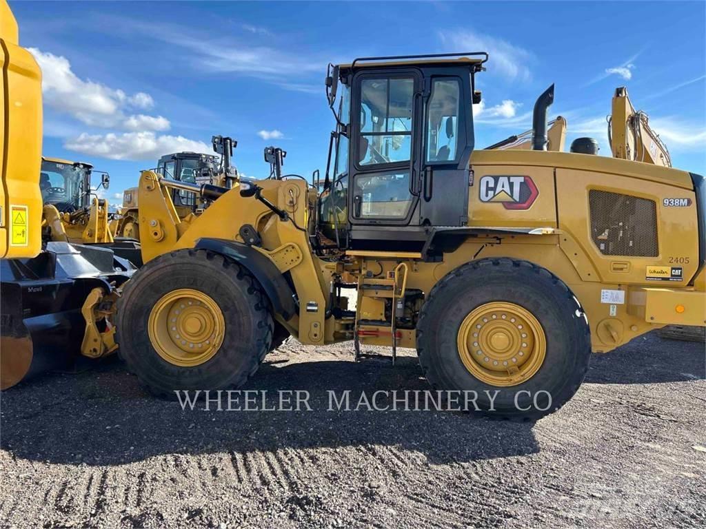 CAT 938M QC 3V Фронтальні навантажувачі
