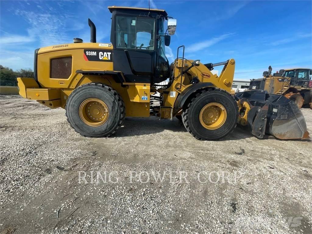 CAT 938MQC Фронтальні навантажувачі