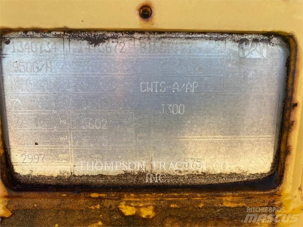 CAT 950/962 BUCKET Ковші