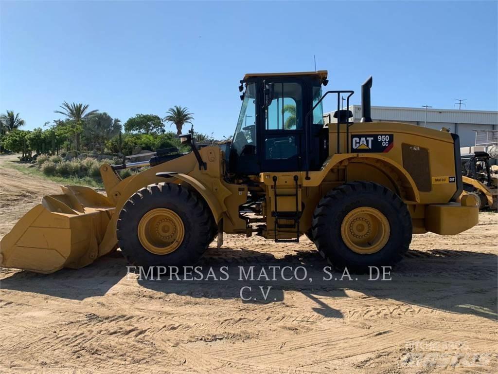 CAT 950 GC Фронтальні навантажувачі