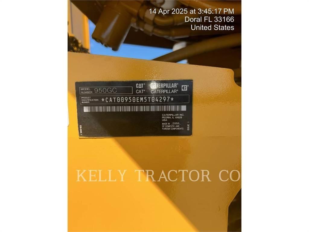 CAT 950 GC Фронтальні навантажувачі