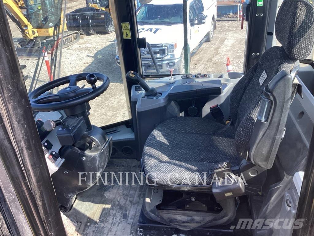 CAT 950 GC Фронтальні навантажувачі
