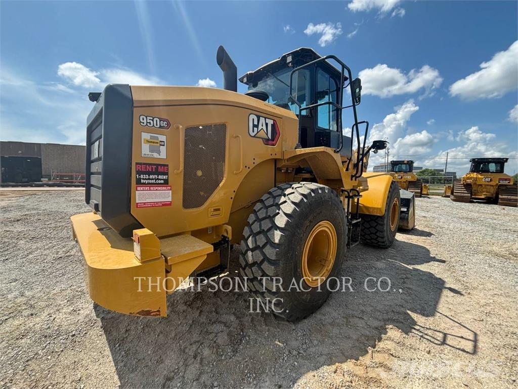 CAT 950 GC Фронтальні навантажувачі