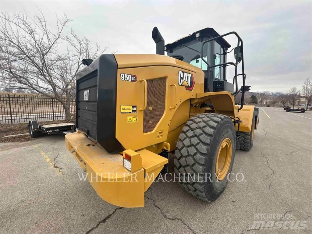 CAT 950 GC QC Фронтальні навантажувачі