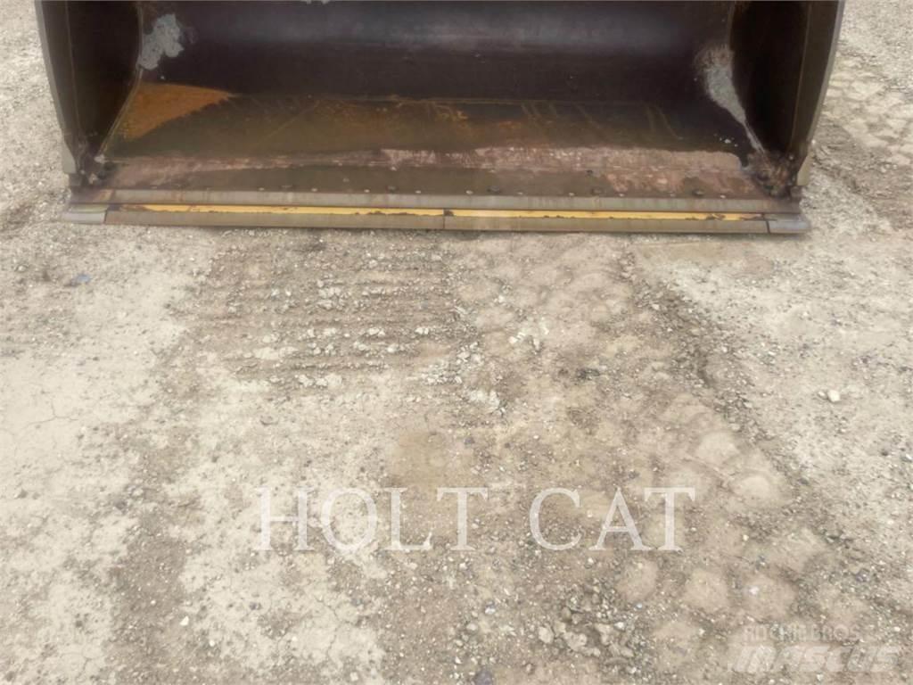 CAT 950 QC Фронтальні навантажувачі