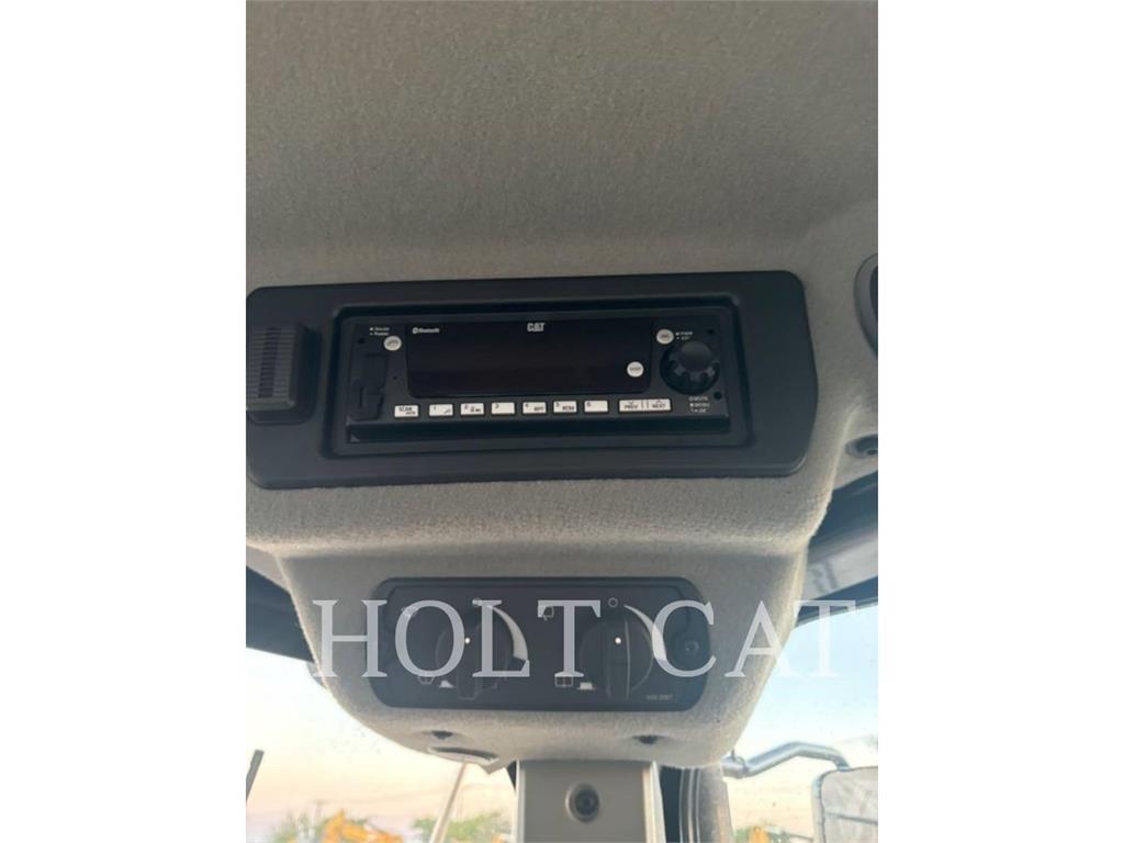 CAT 950 QC Фронтальні навантажувачі