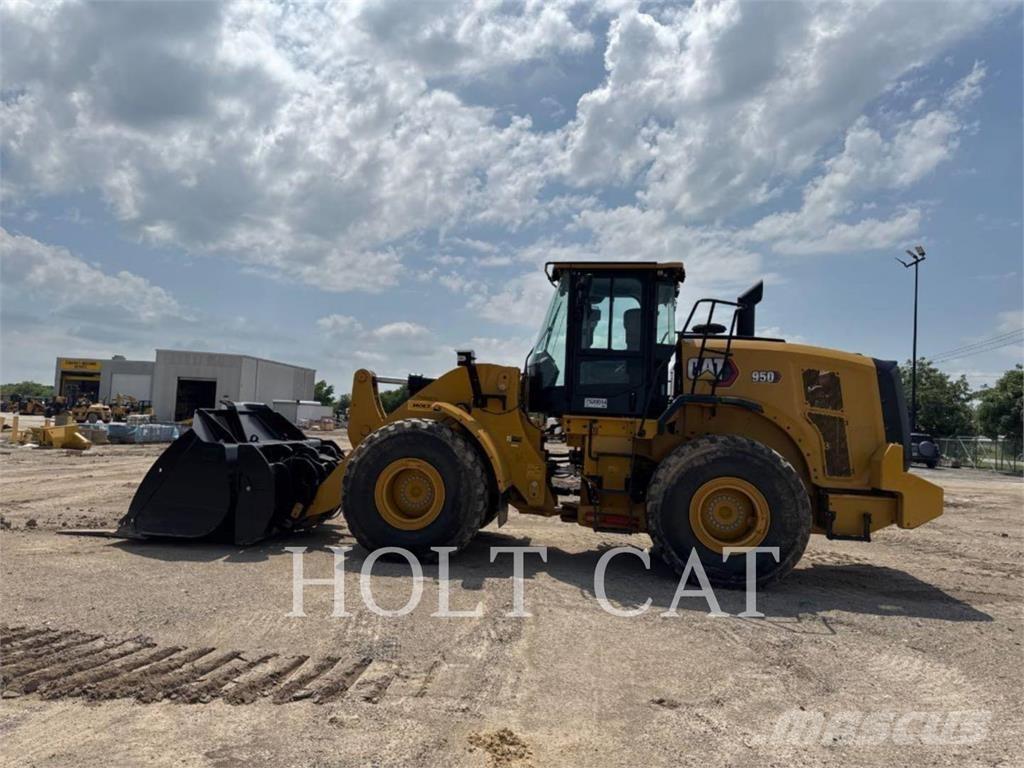 CAT 950 QC Фронтальні навантажувачі