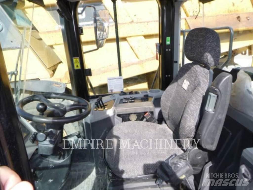CAT 950GC Фронтальні навантажувачі