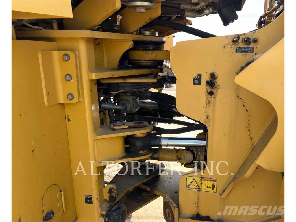 CAT 950GC Фронтальні навантажувачі