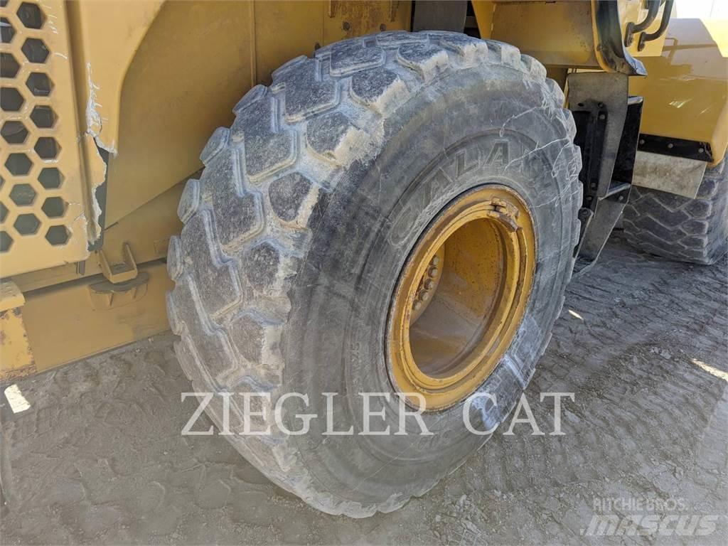CAT 950K Фронтальні навантажувачі