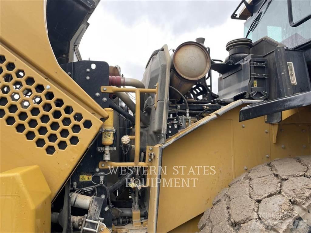 CAT 950K Фронтальні навантажувачі