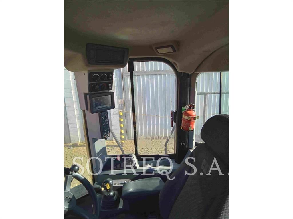 CAT 950L Фронтальні навантажувачі