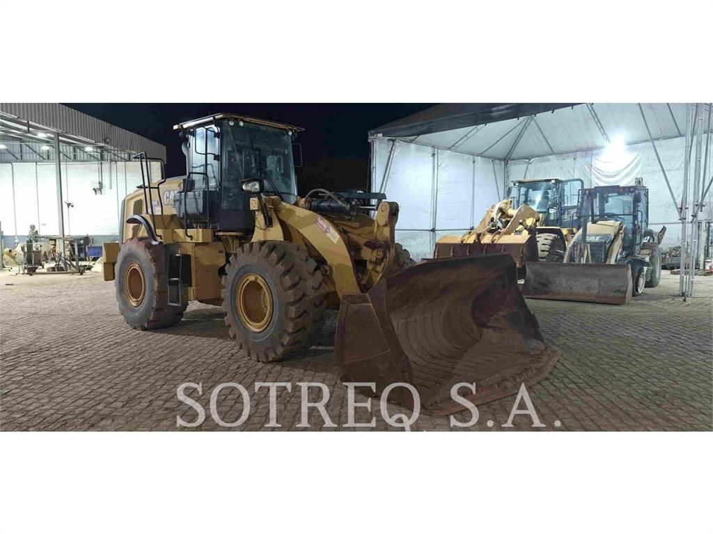 CAT 950L Фронтальні навантажувачі