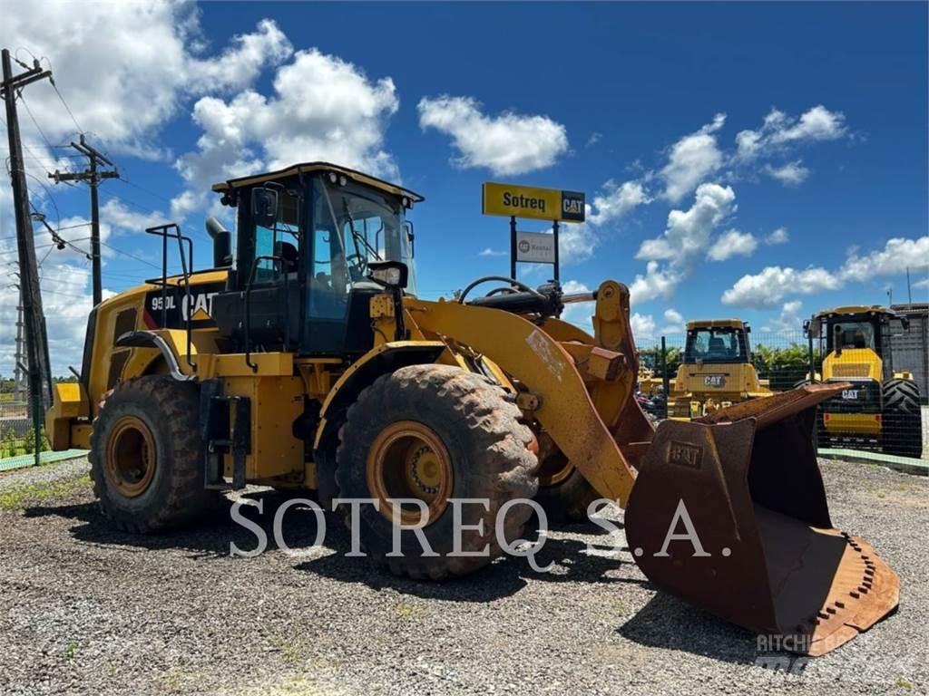 CAT 950L Фронтальні навантажувачі