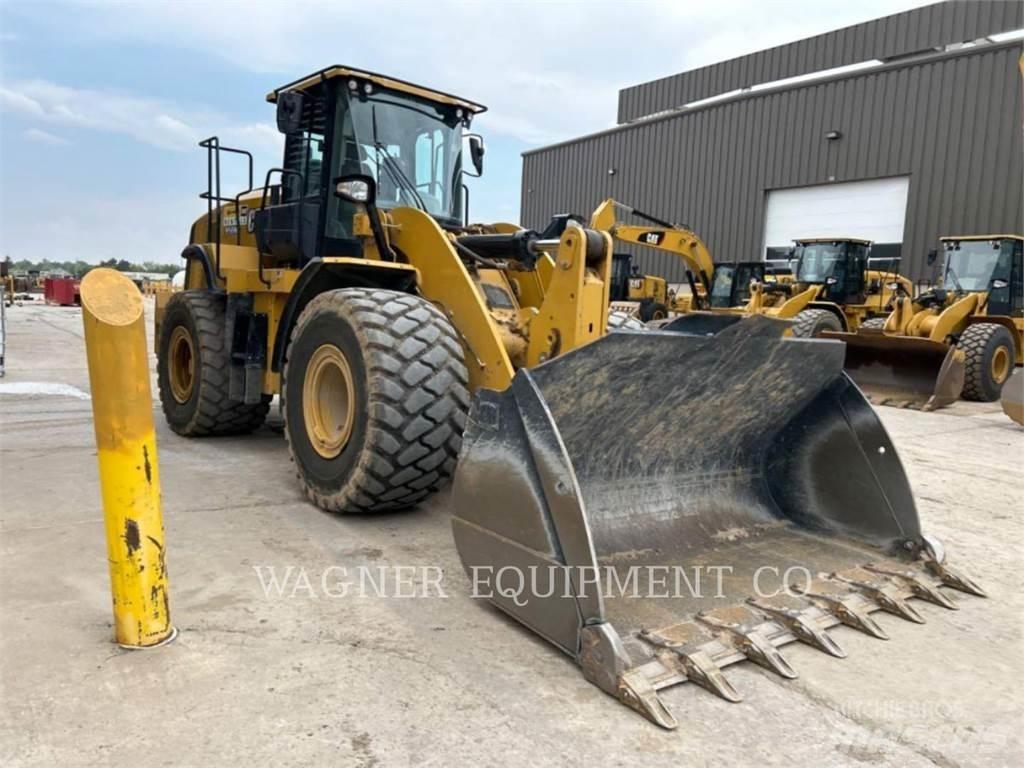 CAT 950M Фронтальні навантажувачі