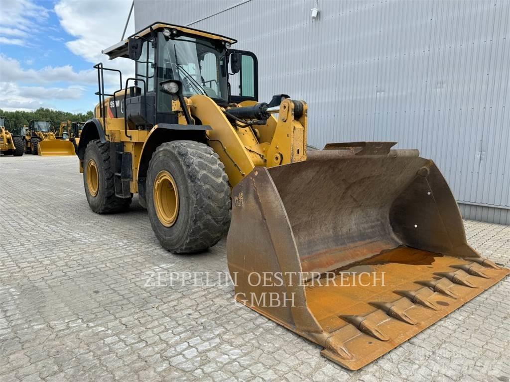 CAT 950M Фронтальні навантажувачі