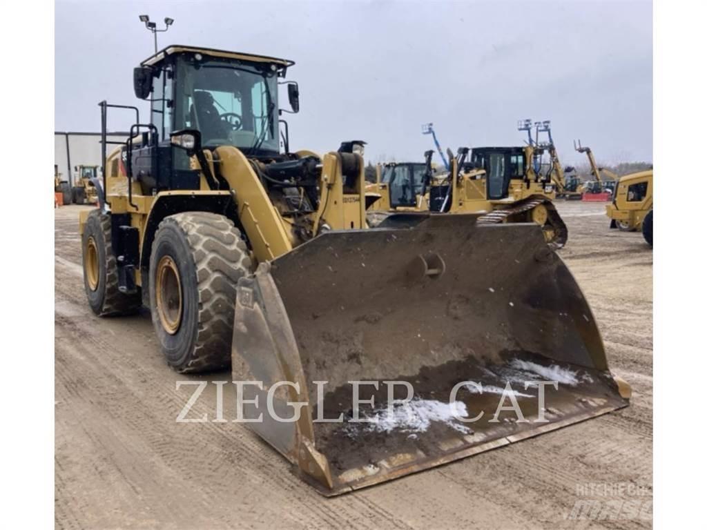 CAT 950M Фронтальні навантажувачі