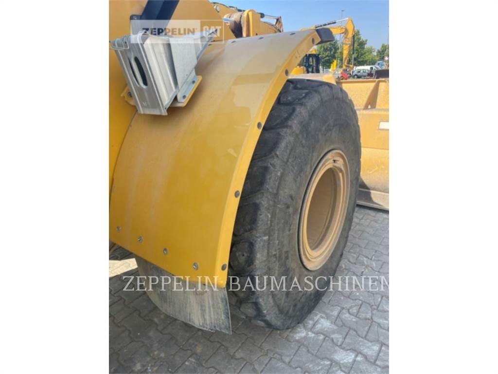 CAT 950M Фронтальні навантажувачі