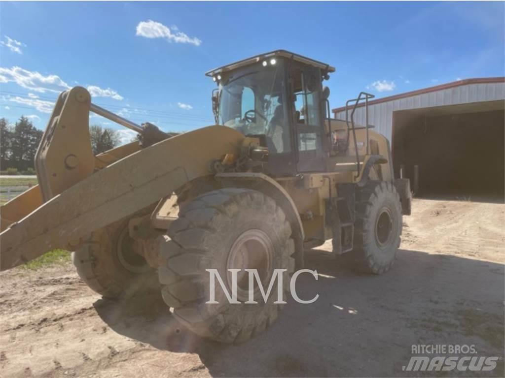CAT 950M Фронтальні навантажувачі
