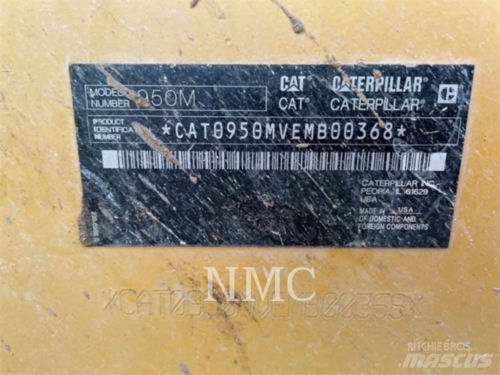 CAT 950M Фронтальні навантажувачі