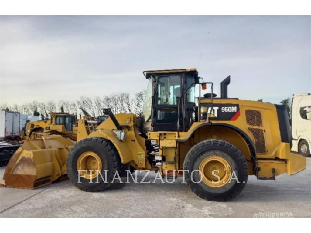 CAT 950M Фронтальні навантажувачі