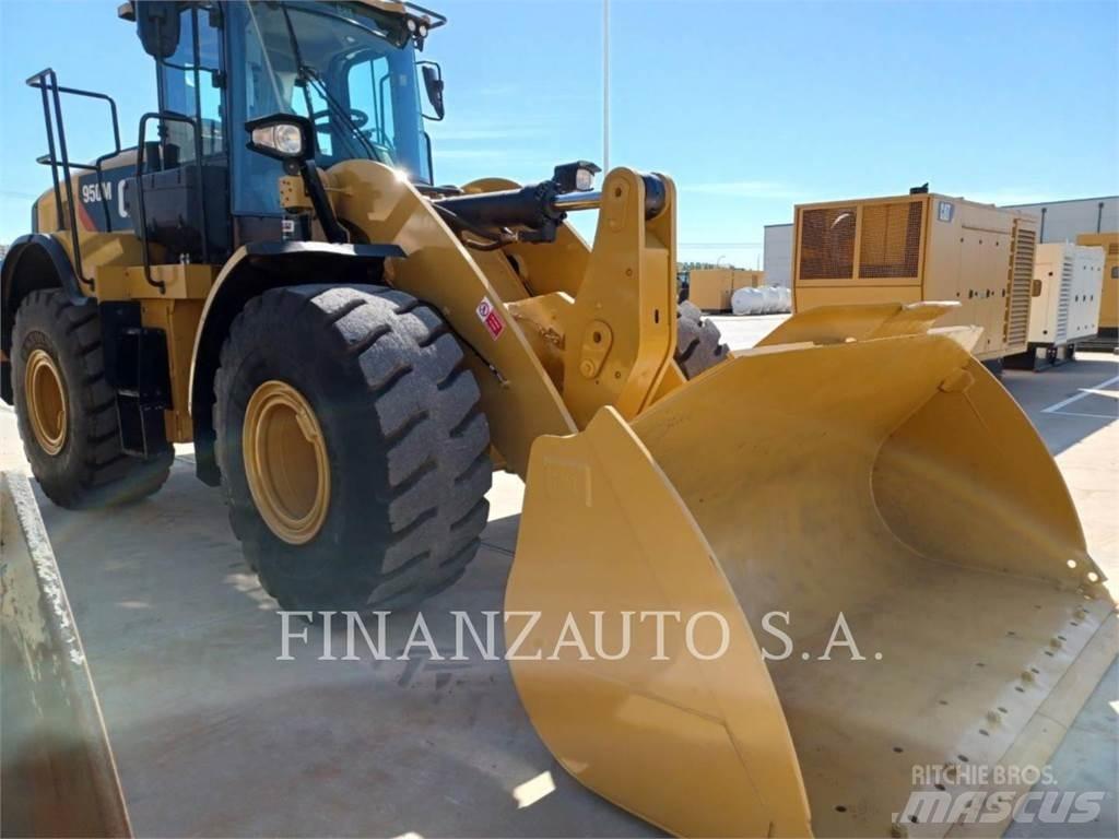 CAT 950M Фронтальні навантажувачі