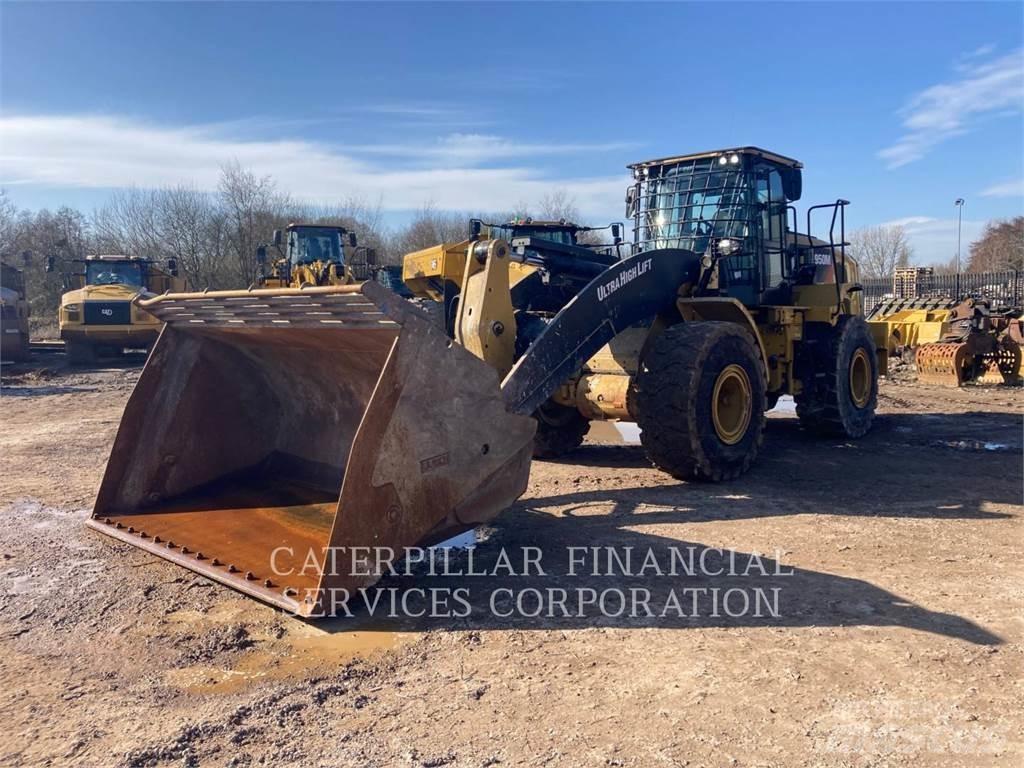 CAT 950M Фронтальні навантажувачі