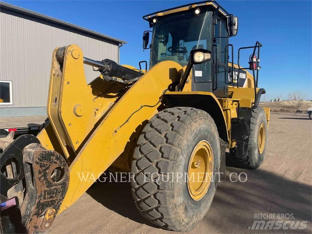 CAT 950M Фронтальні навантажувачі