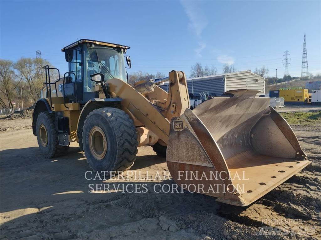 CAT 950M Фронтальні навантажувачі