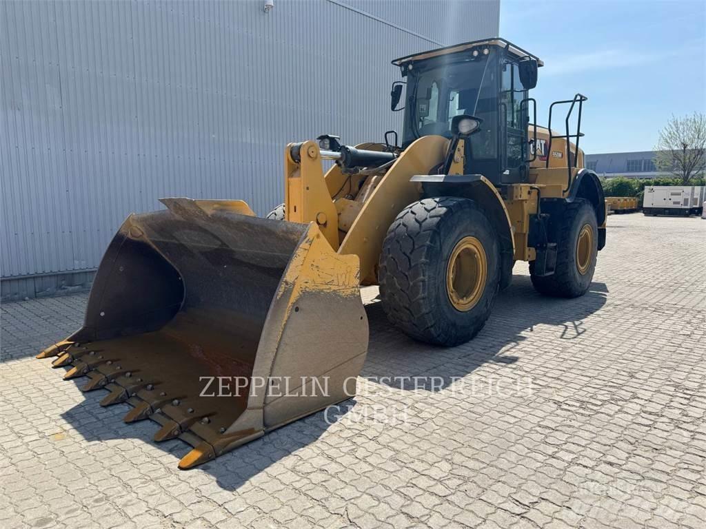 CAT 950M Фронтальні навантажувачі