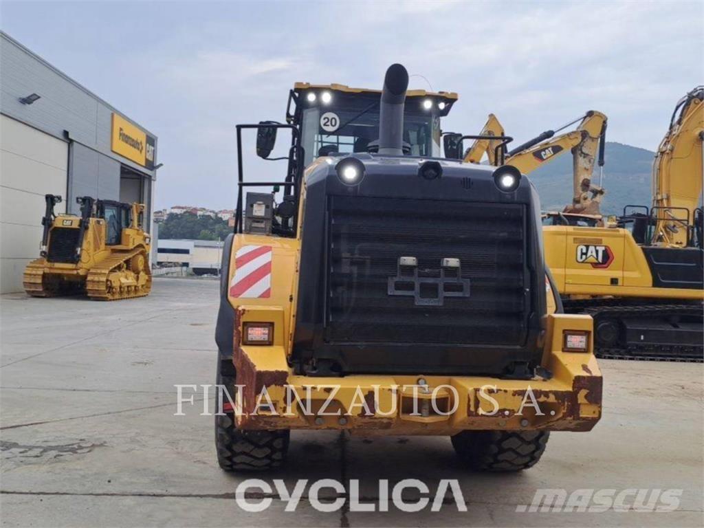CAT 950M Фронтальні навантажувачі