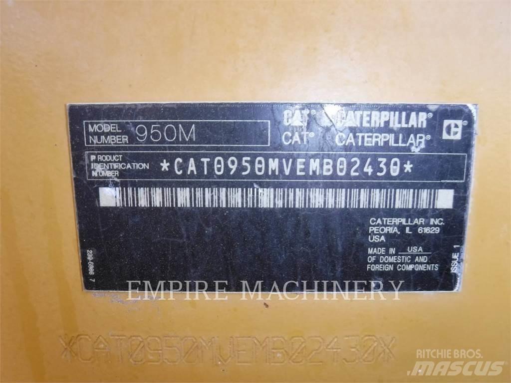 CAT 950M Фронтальні навантажувачі