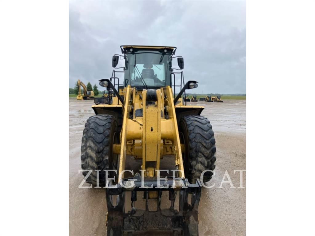 CAT 950M Фронтальні навантажувачі