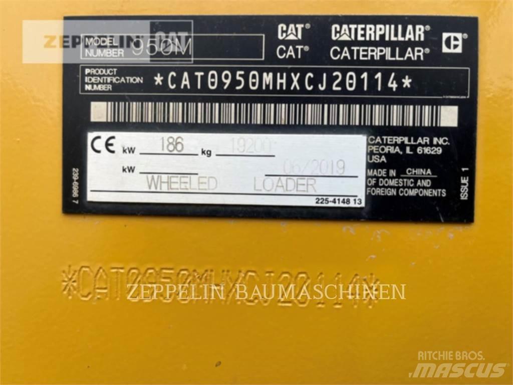 CAT 950M Фронтальні навантажувачі