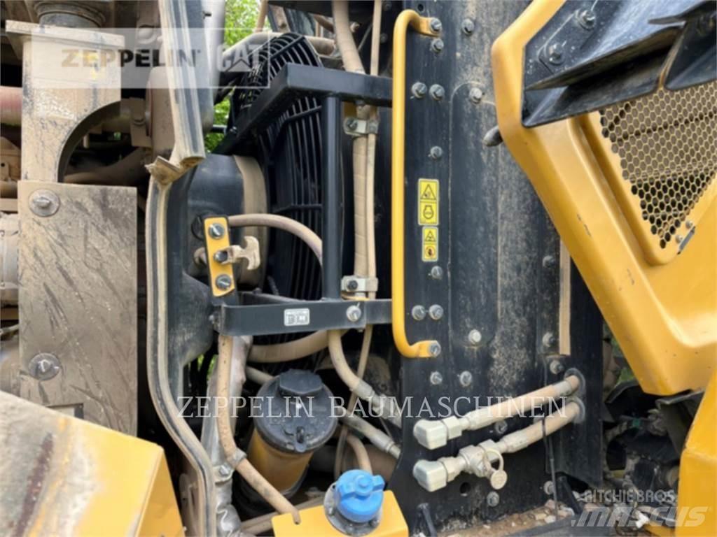 CAT 950M Фронтальні навантажувачі