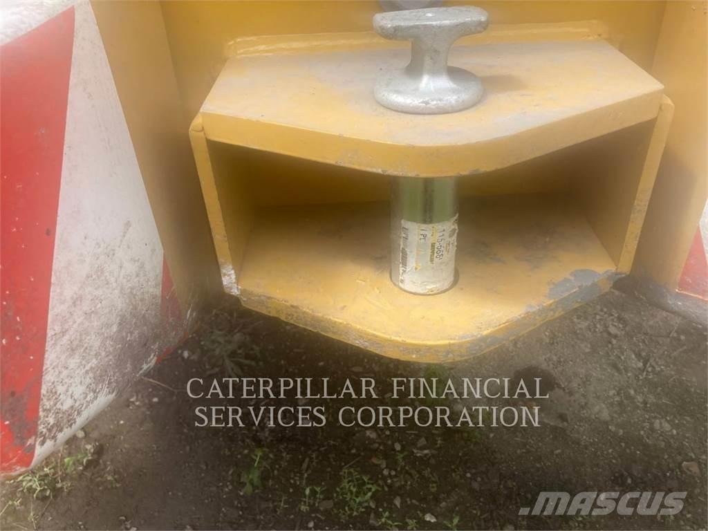 CAT 950M Фронтальні навантажувачі