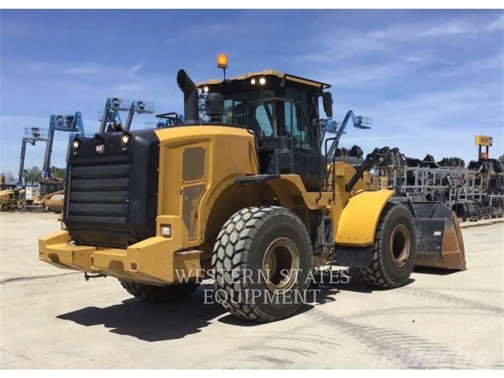CAT 950M Фронтальні навантажувачі