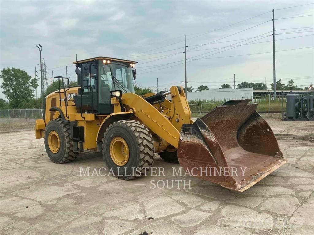 CAT 950M Фронтальні навантажувачі