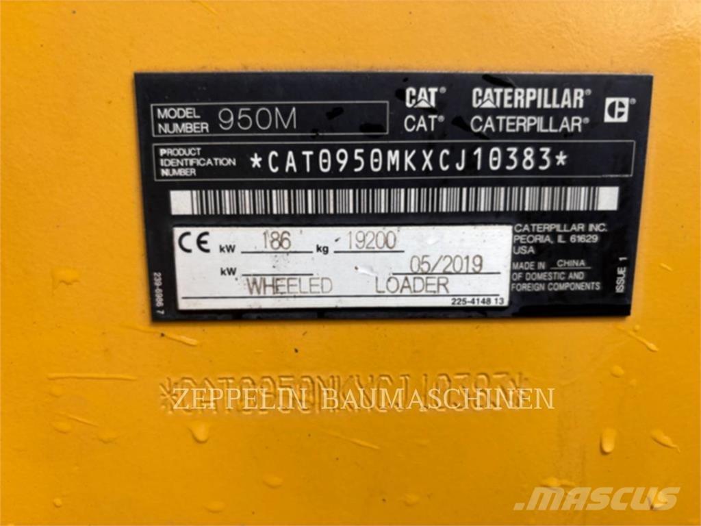 CAT 950M Фронтальні навантажувачі