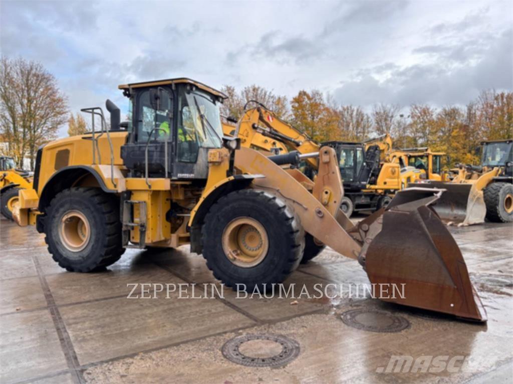 CAT 950M Фронтальні навантажувачі