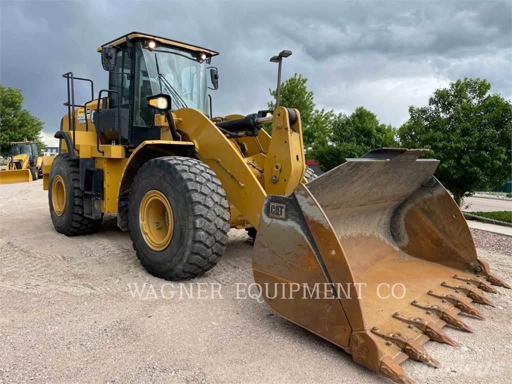 CAT 950M Фронтальні навантажувачі