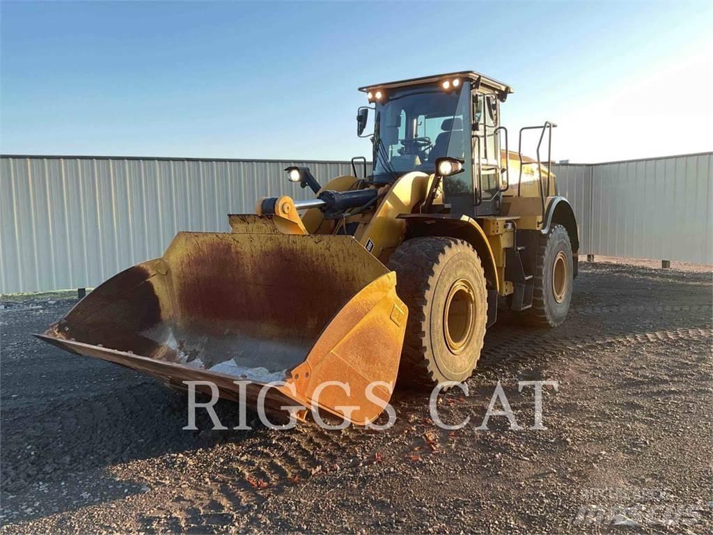 CAT 950M 3F Фронтальні навантажувачі