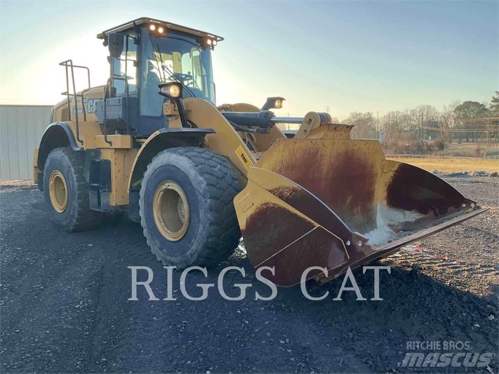 CAT 950M 3F Фронтальні навантажувачі
