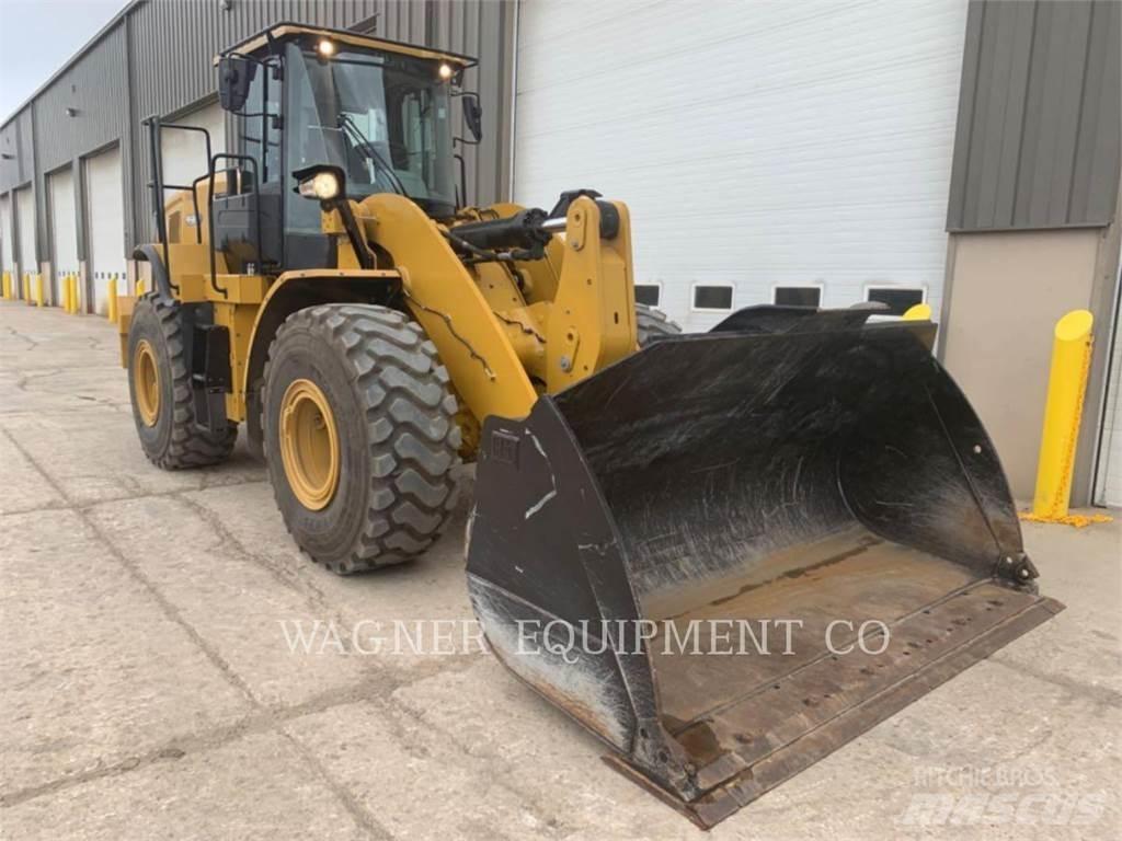 CAT 950M FC Фронтальні навантажувачі